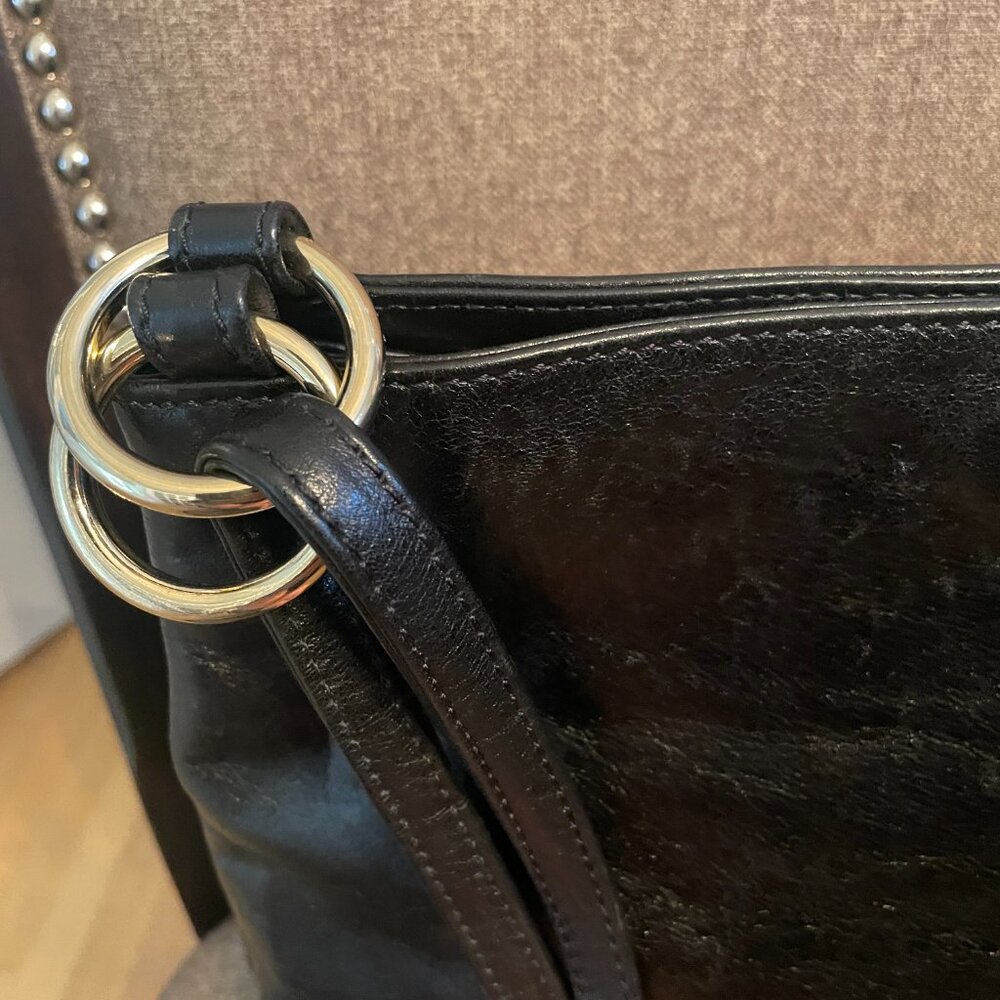 Holt Renfrew Vintage Leather Black Bag - Picture 4 of 9